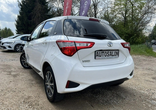 Toyota Yaris cena 57500 przebieg: 70000, rok produkcji 2020 z Łuków małe 781